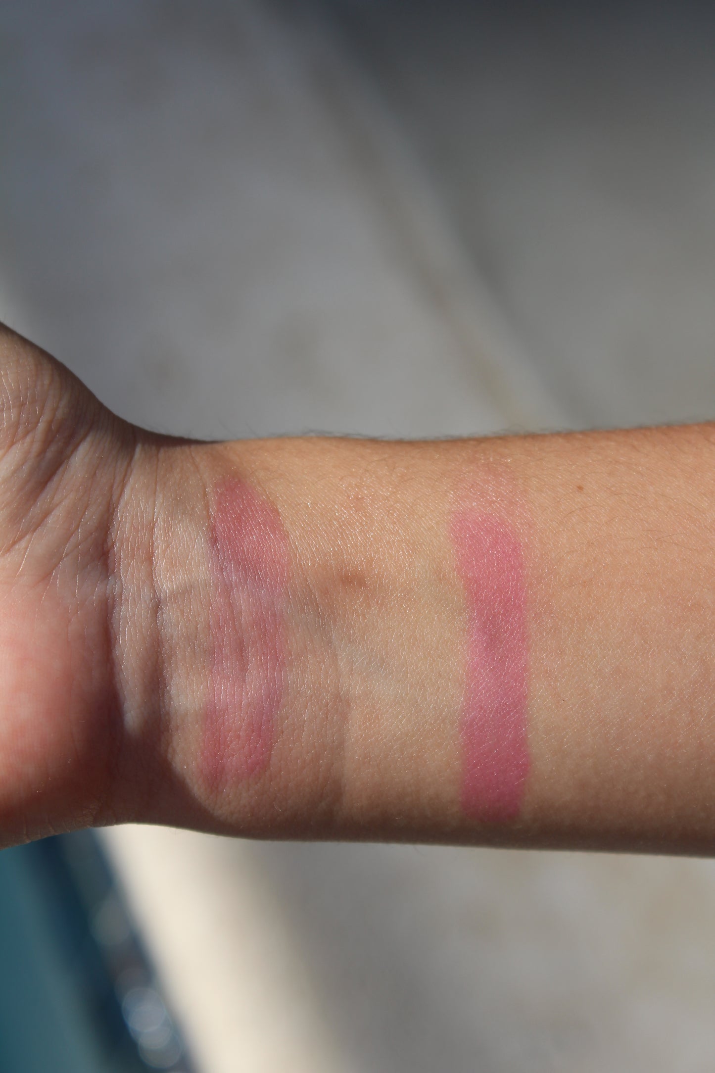 Color-Changing Lip Gloss & Stain